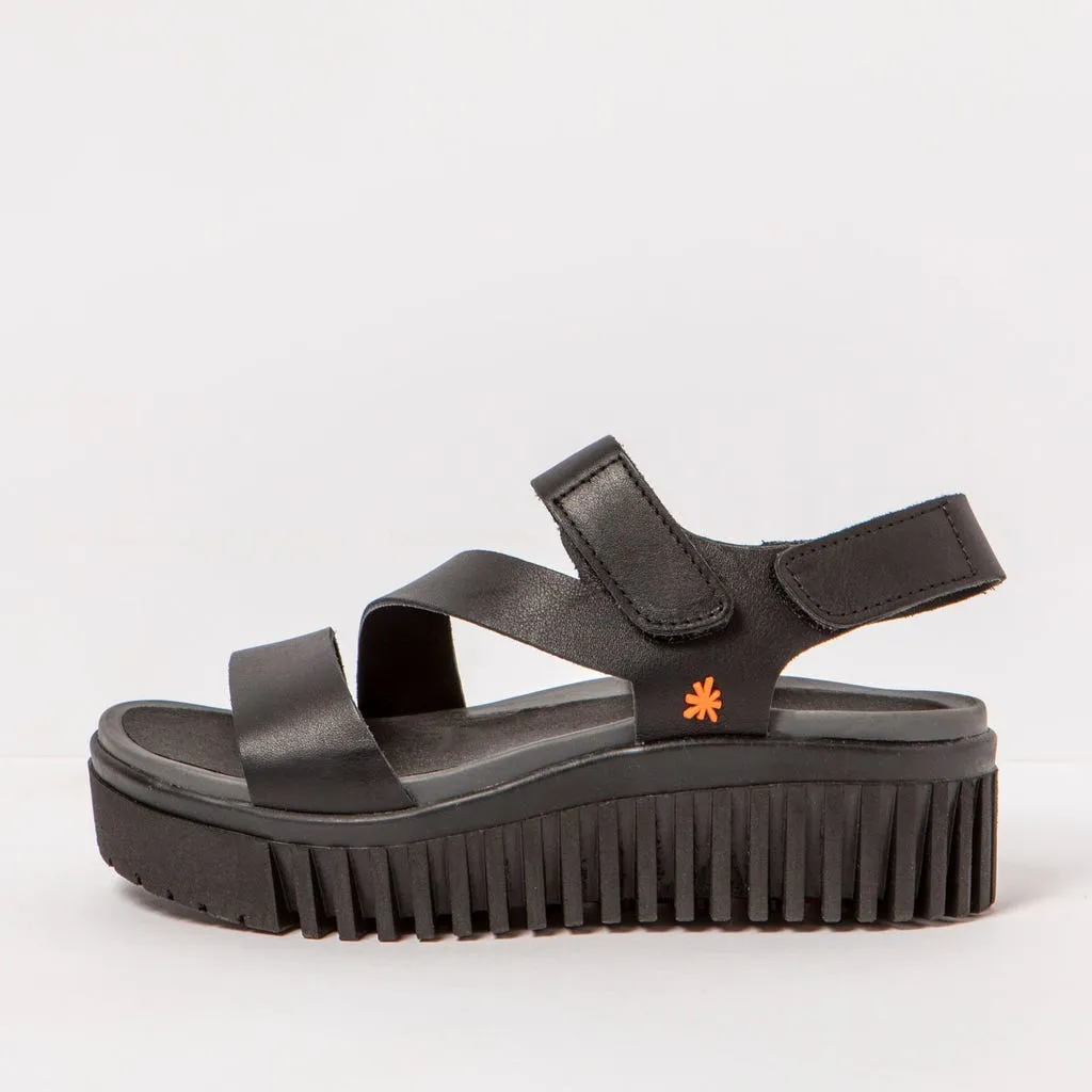 Brighton Cross Strap