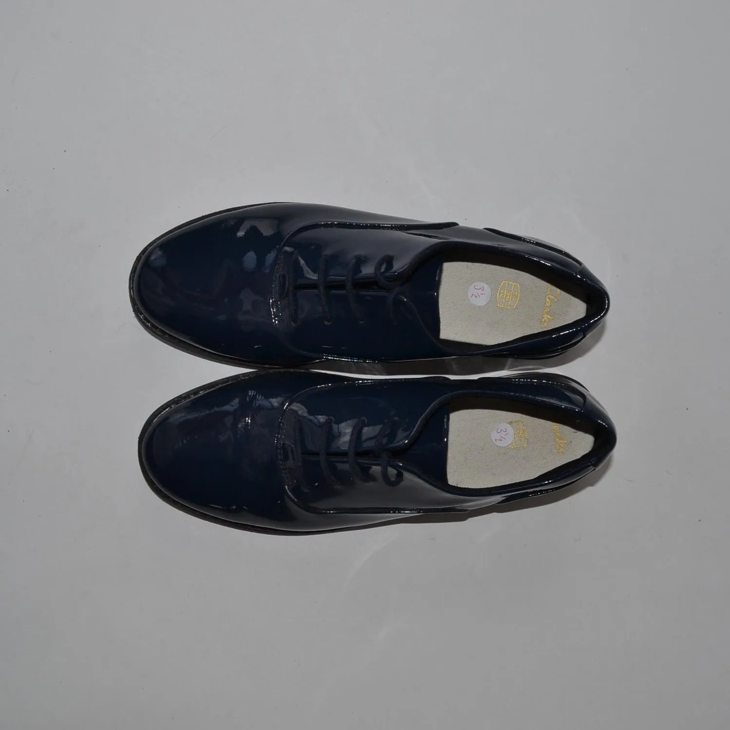 Clarks Navy Shoes Shoe Size 3.5
