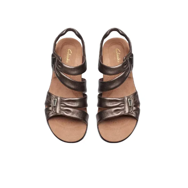 Clarks Women's Kitly Ave Bronze