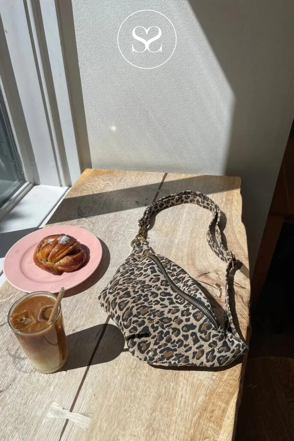 DEPECHE 12556 LEATHER LEOPARD CROSSBODY  BUMBAG