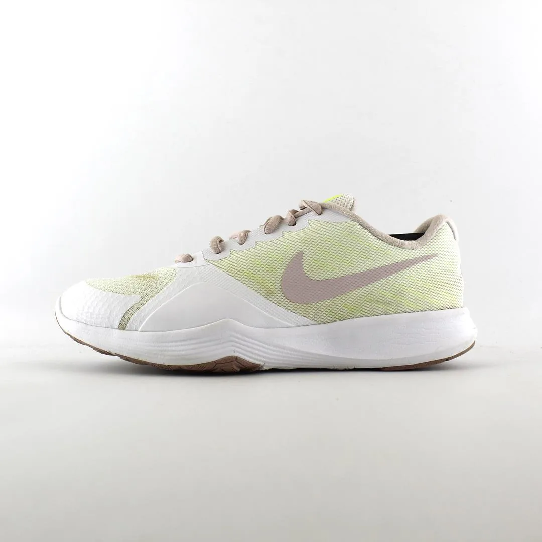 NIKE CITY TRAINER