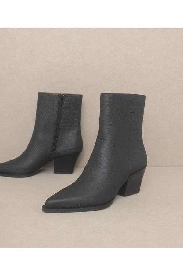 OASIS SOCIETY Miley - Alligator Print Booties