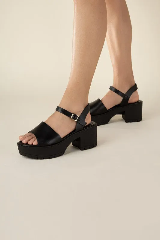 SODA STACIE Chunky Platform Sandals