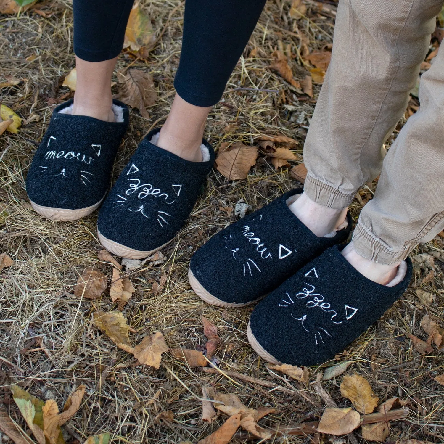 Women's Graphic Meowzzer Cat Slipper - Black