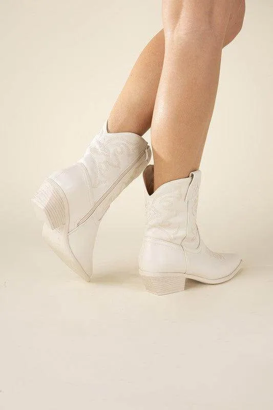 Womens Shoes Willa-1 Western Boots